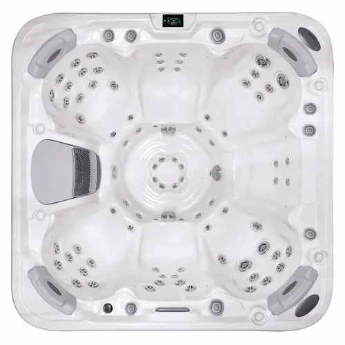 Mont Blanc Hot Tub for Sale in Raleigh